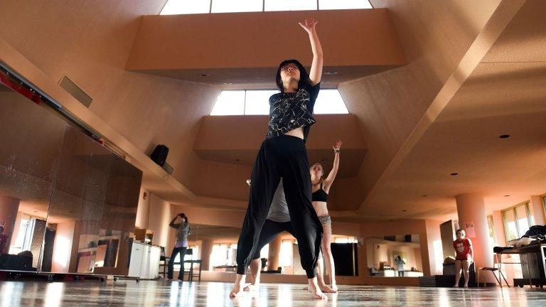 Centre students dancing in Weisiger Hall